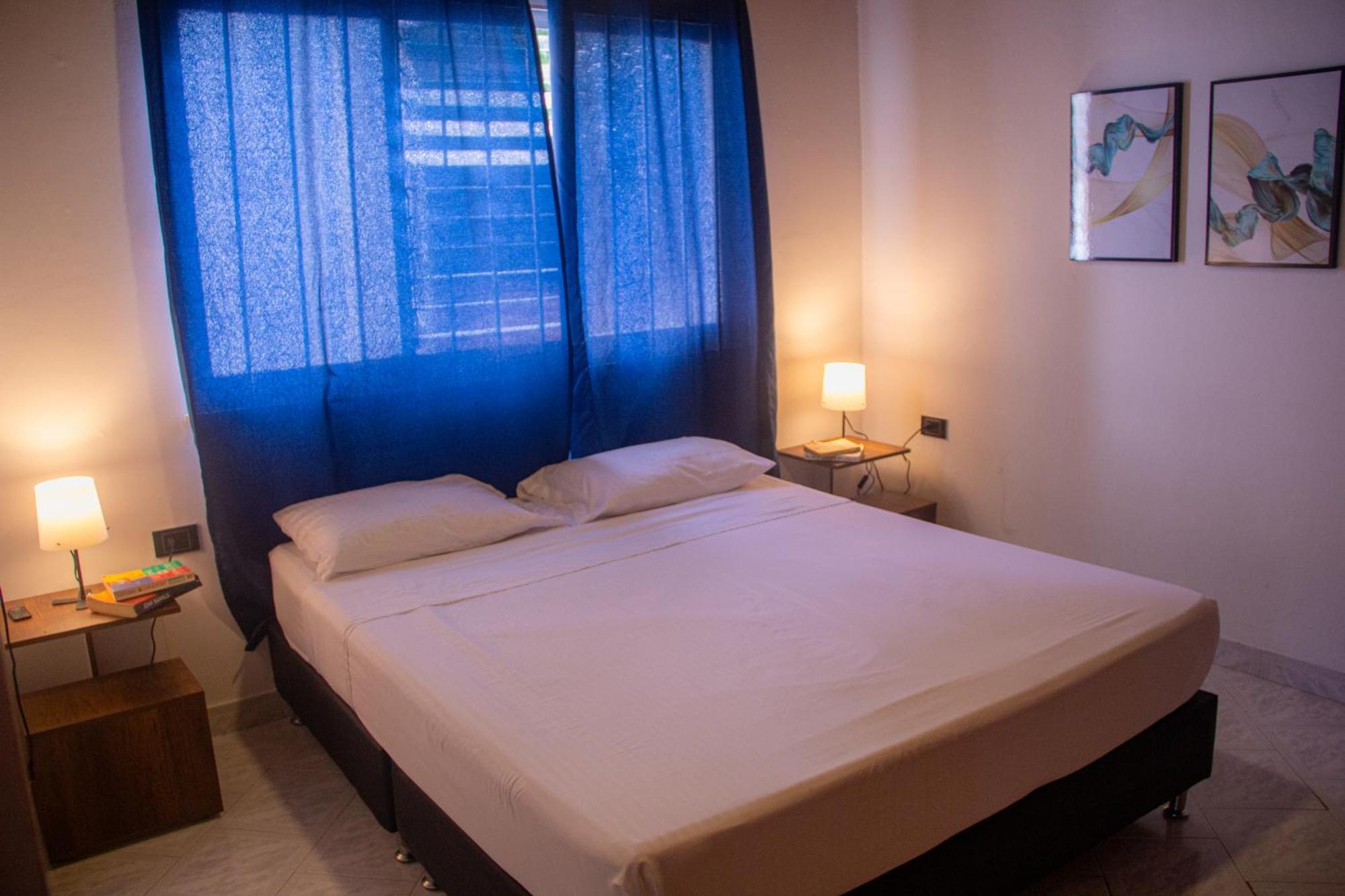 La Familia - Manila Hostel Medellin