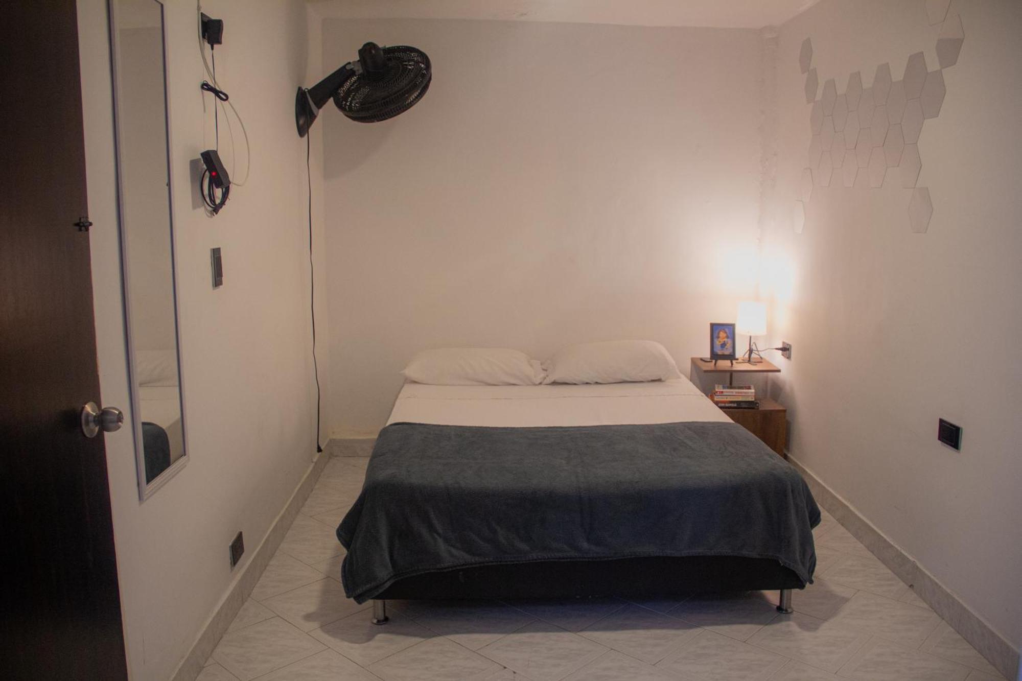 La Familia - Manila Hostel